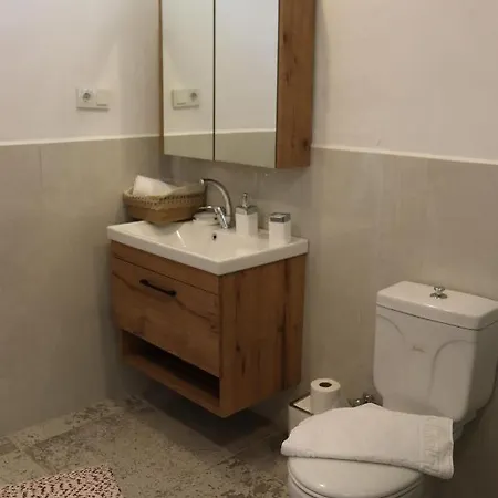 Kaktus Suites 2 شقة